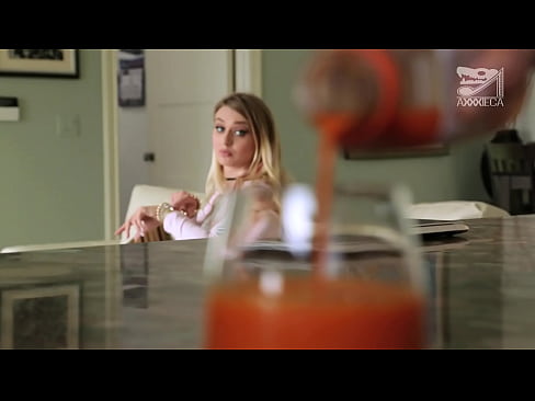 ❤️ Tfajla sħuna b'tits kbar u pussy strett gets vit minn jitlef, iżda diffiċli ħafna ☑ Porn ta' kwalità f'mt.serviporno.ru ﹏